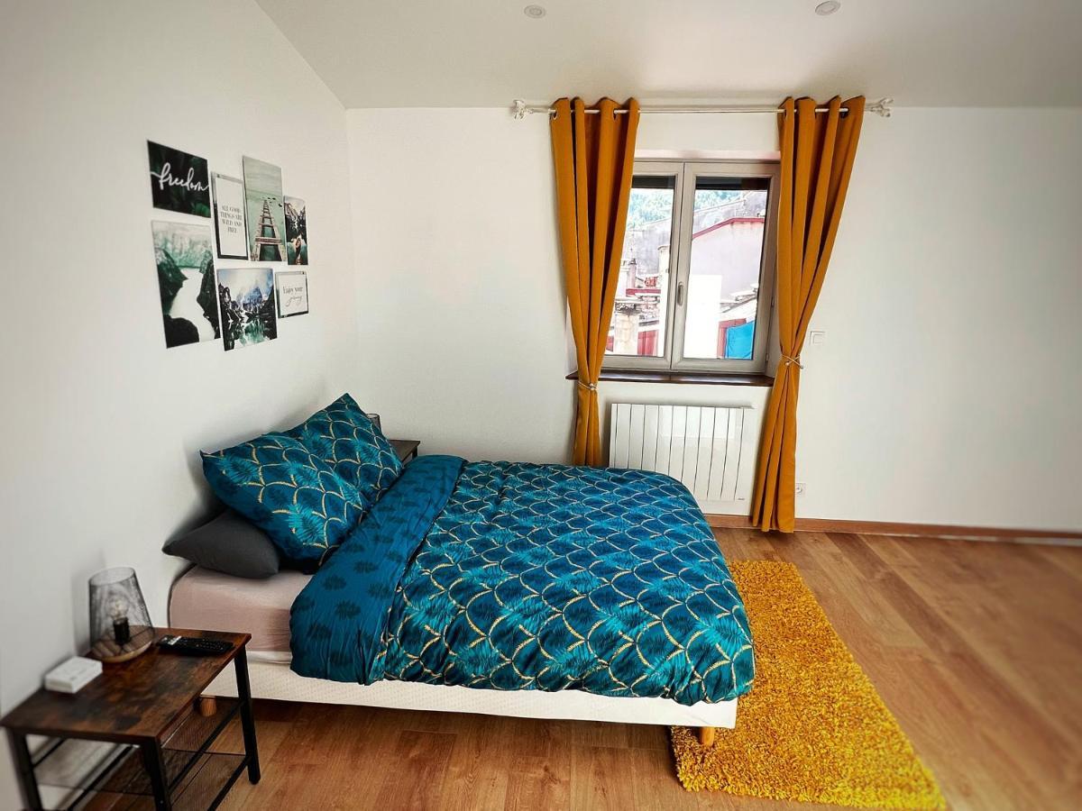 סן-קלוד Maison Lamartine - Plein Centre-Ville Avec Garage & Jeux מראה חיצוני תמונה